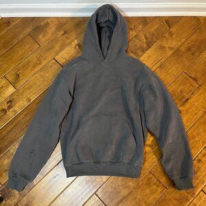 Comfrt Minimalist Hoodie Gray Size Small Oversized Sweatshirt Cozy Loungewear‎